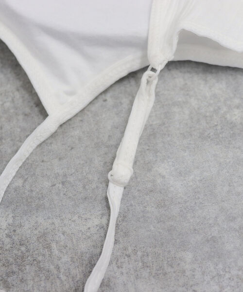 fredy emue（フレディエミュ）の「【fredy emue/フレディエミュ】後ろ開きカップ付きキャミソール（キャミソール・レディース・ブラック/オフホワイト/ベージュ・38）」の7枚目の写真