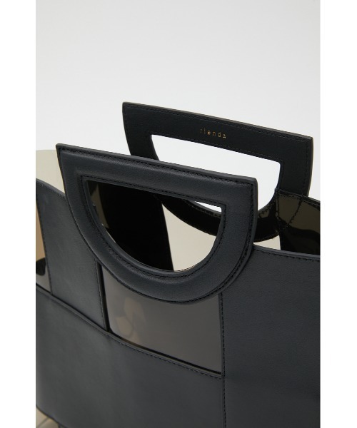 rienda(リエンダ)の「フェイクレザーコンビクリアバッグ(ハンドバッグ・レディース・ブラック/ベージュ・FREE)」の7枚目の写真