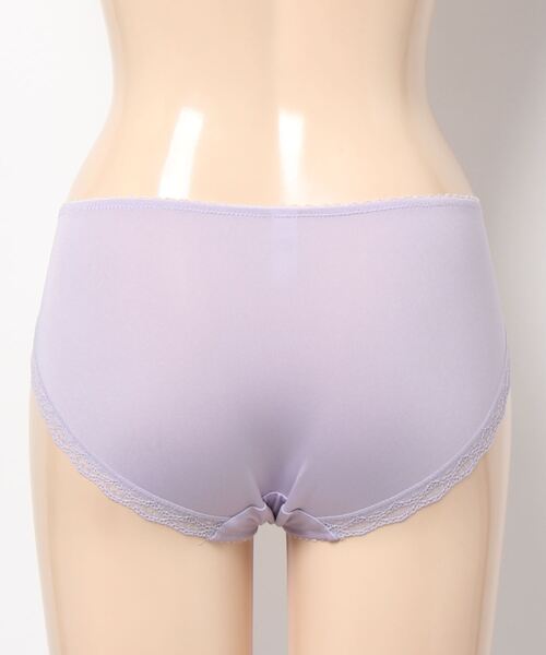 AMOSTYLE BY Triumph（アモスタイルバイトリンプ）の「レギュラーショーツ シャイニング バタフライ AMST966 Hikini JX（ショーツ・レディース・パープル/ブラック/テラコッタ・L/M）」の5枚目の写真