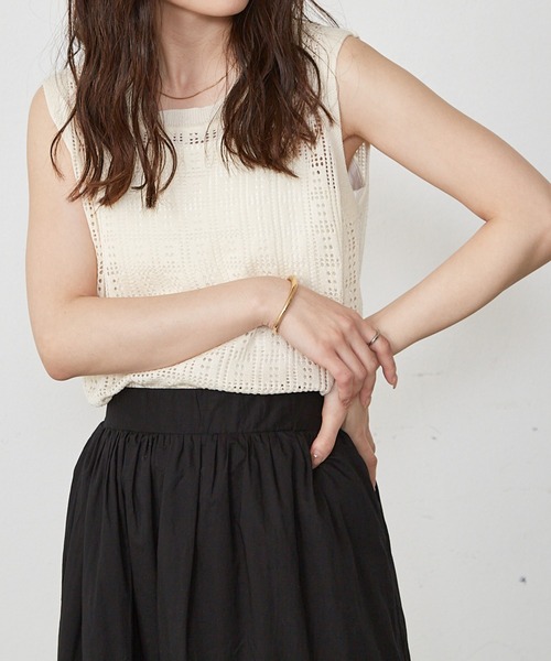 Shelly island（シェリーアイランド）の「シアーニットタンクトップ（ニット/セーター・レディース・ブラック/ホワイト・FREE）」の4枚目の写真