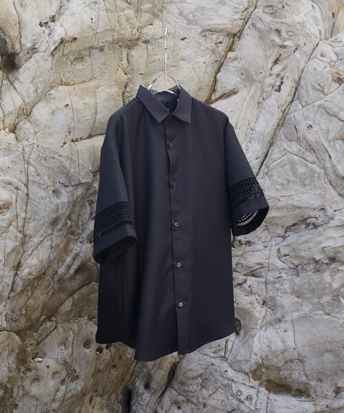 tk.TAKEO KIKUCHI（ティーケータケオキクチ）の「◆【WEB限定】多バリエシャツ（シャツ/ブラウス・メンズ・ホワイト系1/ホワイト系2/ホワイト系3/ブラック系/ブラック系1/ブラック系2/ブルー系1/ブルー系2/ホワイト/ブラック・02/03/01）」の6枚目の写真