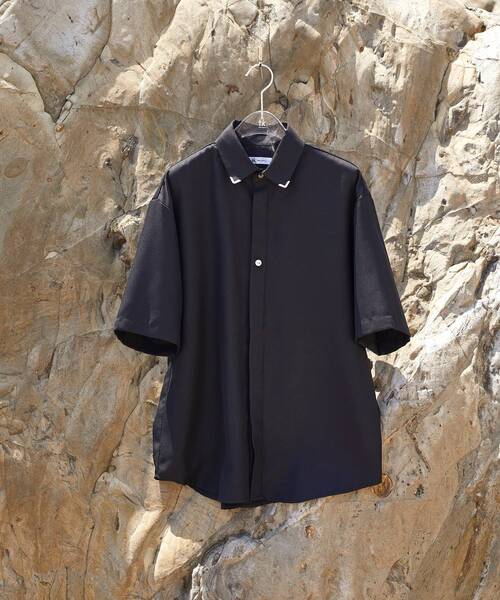 tk.TAKEO KIKUCHI（ティーケータケオキクチ）の「◆【WEB限定】多バリエシャツ（シャツ/ブラウス・メンズ・ホワイト系1/ホワイト系2/ホワイト系3/ブラック系/ブラック系1/ブラック系2/ブルー系1/ブルー系2/ホワイト/ブラック・02/03/01）」の5枚目の写真