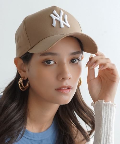 Shoowtime(ショウタイム)の「NEW ERA ニューエラ キャップ 9FORTY A&D-Frame / 940 ナインフォーティ A&Dフレーム ベースボールキャップ 帽子 MLB(キャップ・レディース・ベージュ/ブラック×ホワイト/ウッドランド/ブラック×ゴールド/ネイビー×ホワイト/ブラック系4/ブラック系5/ブラック系6/ベージュ系1/ネイビー系1/ブルー系1/ブルー系2/ブラック系3/ブラック系1/ブラック系2/レッド系1/ブラック系7/カモフラージュ・FREE)」の10枚目の写真