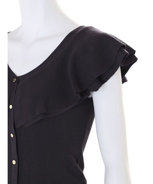 MERCURYDUO（マーキュリーデュオ）の「2WAYラッフルノースリニット（ニット/セーター・レディース・オフホワイト/ブラック/チャコールグレー/レッド/ベビーピンク・FREE）」の18枚目の写真