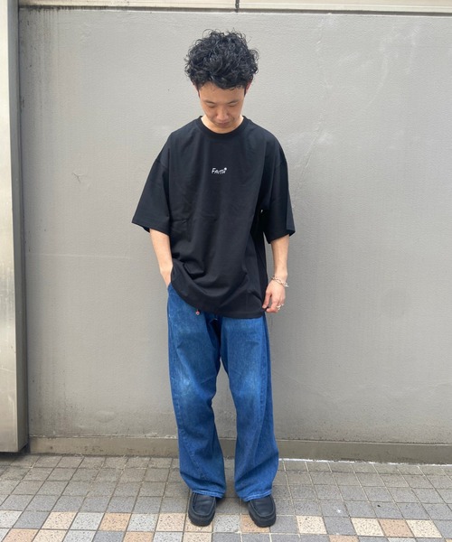 BEAVER(ビーバー)の「B omnivore/ビーオムニボー BIG FLOWER TEE 16/S オープンエンド天竺 Tシャツ(Tシャツ/カットソー・メンズ・ブラック/ホワイト・L/M)」の14枚目の写真