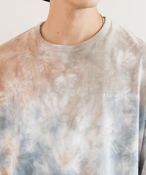 SIGNAL SPORTS（シグナルスポーツ）の「【SIGNAL SPORTS】ワンポイント刺繍/タイダイ染めTシャツ（Tシャツ/カットソー・メンズ・ベージュ/パープル・MEDIUM/LARGE）」の4枚目の写真