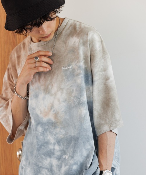 SIGNAL SPORTS（シグナルスポーツ）の「【SIGNAL SPORTS】ワンポイント刺繍/タイダイ染めTシャツ（Tシャツ/カットソー・メンズ・ベージュ/パープル・MEDIUM/LARGE）」の5枚目の写真