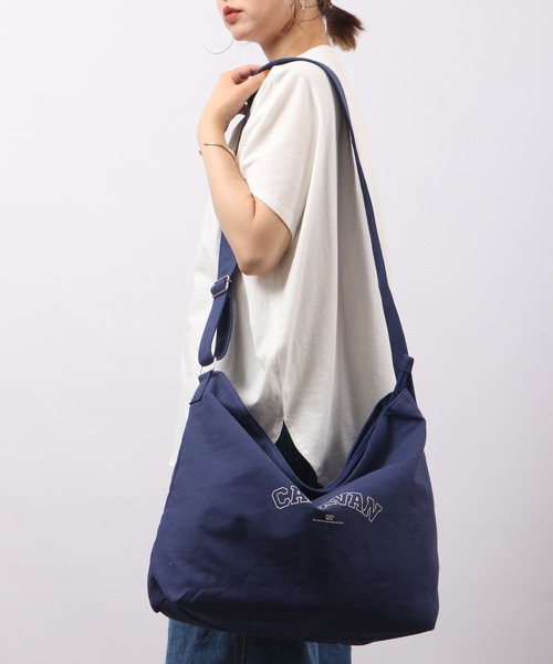 propellerheads（プロペラヘッズ）の「Sebastien's Select キャンバスプリントショルダーバッグ（ショルダーバッグ・レディース・オフホワイト/ブラック/グリーン/ネイビー・FREE）」の4枚目の写真