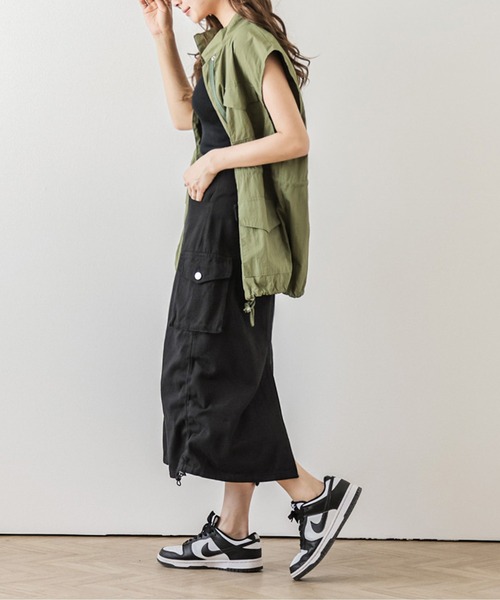 AMELY（エミリー）の「バックスリットカーゴスカート（スカート・レディース・ブラック/ピンク/ホワイト/カーキ・L/M）」の8枚目の写真