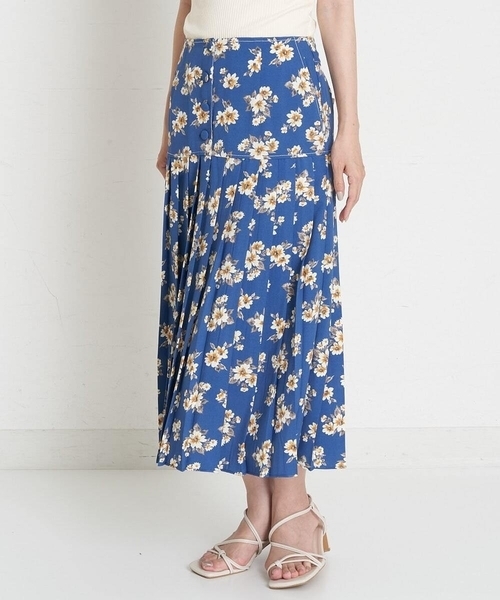 A de a.v.v（アードアー・ヴェ・ヴェ）の「前ボタン開きプリーツスカート（スカート・レディース・ブラック/ブルー/アイボリー・38/36）」の18枚目の写真