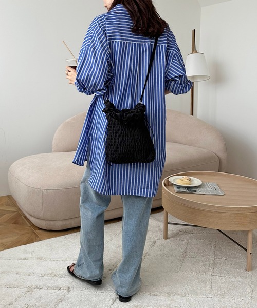 DISCOAT(ディスコート)の「【2WAY/WEB限定】シャーリングドローコードミニショルダーバッグ(ショルダーバッグ・レディース・ブラック/ブラウン/アイボリー・FREE)」の22枚目の写真