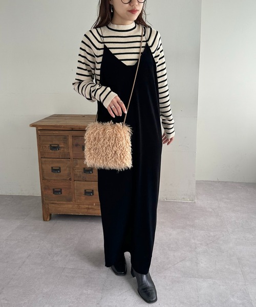 DISCOAT（ディスコート）の「カーリーファーミニショルダーバッグ（ショルダーバッグ・レディース・アイボリー/ベージュ・FREE）」の6枚目の写真