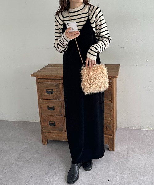 DISCOAT（ディスコート）の「カーリーファーミニショルダーバッグ（ショルダーバッグ・レディース・アイボリー/ベージュ・FREE）」の3枚目の写真