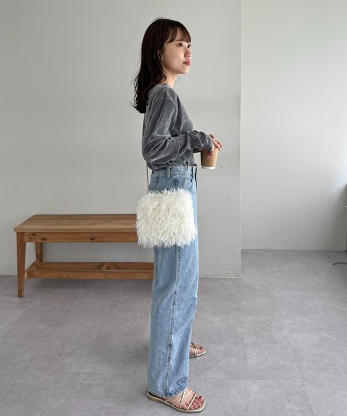 DISCOAT（ディスコート）の「カーリーファーミニショルダーバッグ（ショルダーバッグ・レディース・アイボリー/ベージュ・FREE）」の14枚目の写真