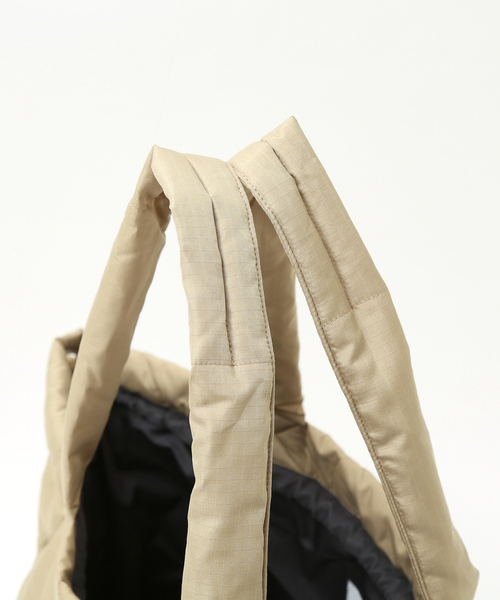 TAION（タイオン）の「【TAION /タイオン】ダウントートバック/ ショルダーバック/DOWN TOTEBAG/-TT02ML-1-M（トートバッグ・メンズ・ダークネイビー/ダークベージュ/カーキ/ブラック・フリー）」の11枚目の写真