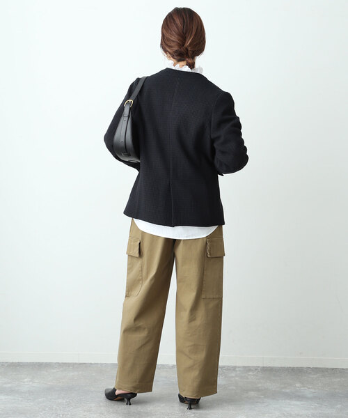 SLOBE IENA（スローブイエナ）の「《追加》Vネックスタンドフリルブラウス（シャツ/ブラウス・レディース・ホワイト/ブラック系その他・FREE）」の13枚目の写真