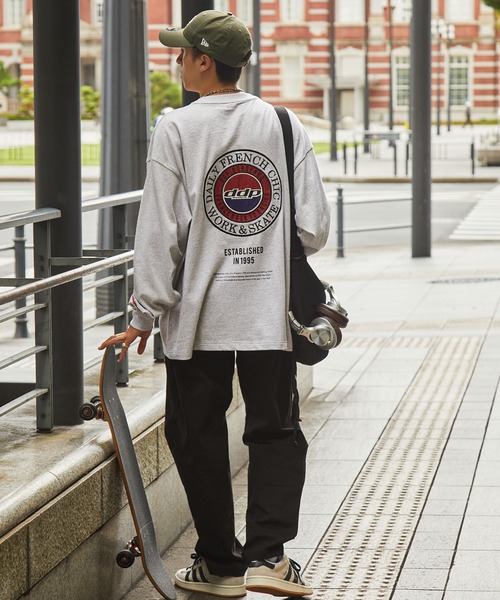 ddp（ディーディーピー）の「DDP/ディーディーピー 別注 サークルロゴ刺繍 ヘビーウェイト ビッグシルエット長袖Tシャツ（Tシャツ/カットソー・メンズ・ブラック系1/グレー系1/ブラック系2/グリーン系1/ホワイト系1/ホワイト系2・M/L）」の8枚目の写真