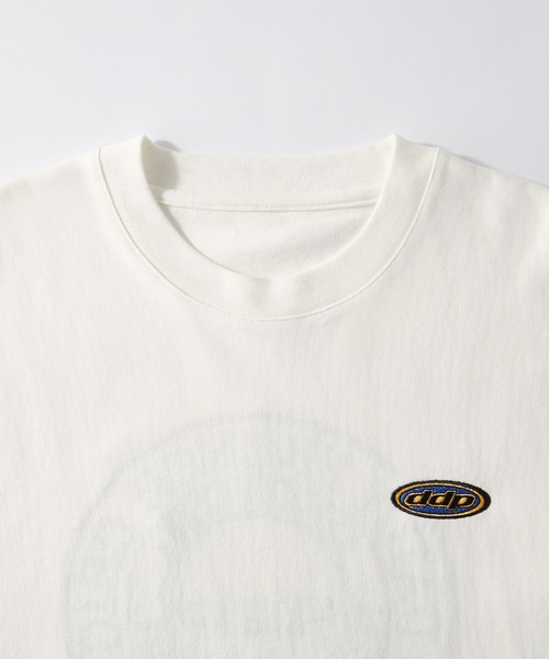 ddp（ディーディーピー）の「DDP/ディーディーピー 別注 サークルロゴ刺繍 ヘビーウェイト ビッグシルエット長袖Tシャツ（Tシャツ/カットソー・メンズ・ブラック系1/グレー系1/ブラック系2/グリーン系1/ホワイト系1/ホワイト系2・M/L）」の18枚目の写真
