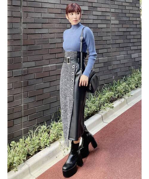 MURUA(ムルーア)の「ミニスクエアバッグ(ショルダーバッグ・レディース・ブラック・FREE)」の6枚目の写真