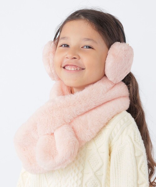 SHIPS(シップス)の「SHIPS KIDS:フェイクファー マフラー(マフラー・キッズ・ピンク/グレー系/オフホワイト・ONE SIZE)」の16枚目の写真