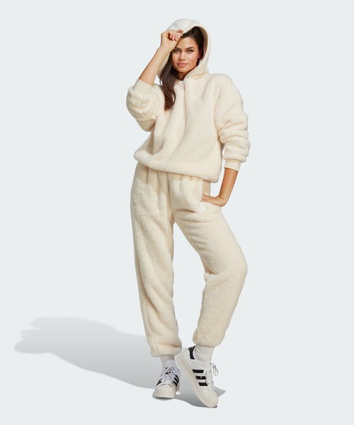 adidas（アディダス）の「エッセンシャルズ+ フラッフィー テディパーカー / アディダス adidas（パーカー・レディース・ブラック/ホワイト・MEDIUM/SMALL/LARGE）」の11枚目の写真