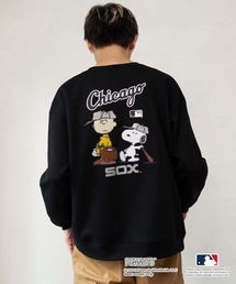 【MLB ×PEANUTS】コラボ　裏起毛　クルートレーナ－　スウェット　 ドロップショルダー 　オーバーサイズ　バックプリント