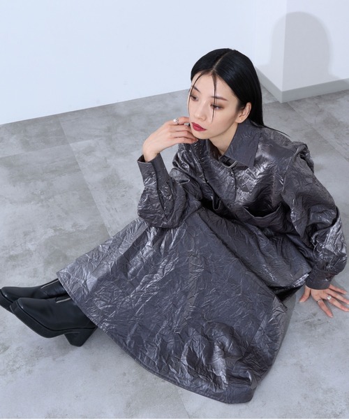 Ellno de Mavie(エルノデメヴィ)の「メタリックルーズシャツ/SET UP対応(シャツ/ブラウス・レディース・ブラック/シルバー・FREE)」の9枚目の写真