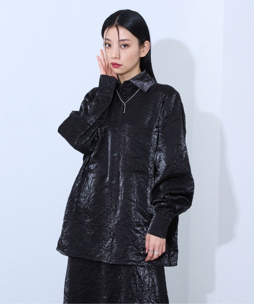 Ellno de Mavie(エルノデメヴィ)の「メタリックルーズシャツ/SET UP対応(シャツ/ブラウス・レディース・ブラック/シルバー・FREE)」の20枚目の写真