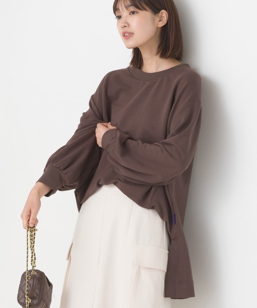 OMNES(オムネス)の「+3℃蓄熱ストレッチボリューム袖Aライン長袖Tシャツ(Tシャツ/カットソー・レディース・ブラック/グリーン/パープル/アイボリー/ブラウン・FREE)」の3枚目の写真