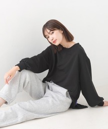 +3℃蓄熱ストレッチボリューム袖Aライン長袖Tシャツ