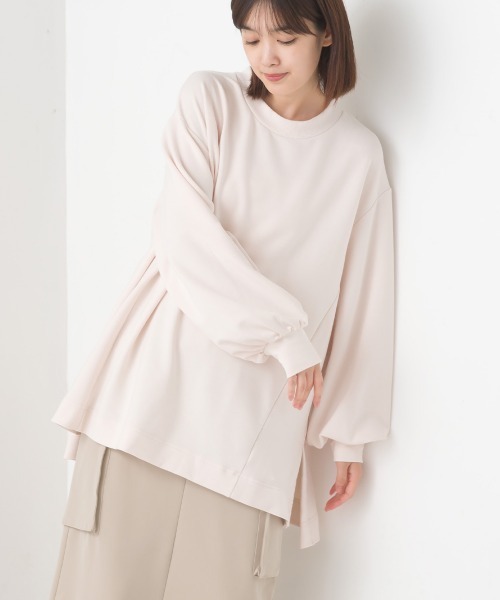 OMNES(オムネス)の「+3℃蓄熱ストレッチボリューム袖Aライン長袖Tシャツ(Tシャツ/カットソー・レディース・ブラック/グリーン/パープル/アイボリー/ブラウン・FREE)」の13枚目の写真