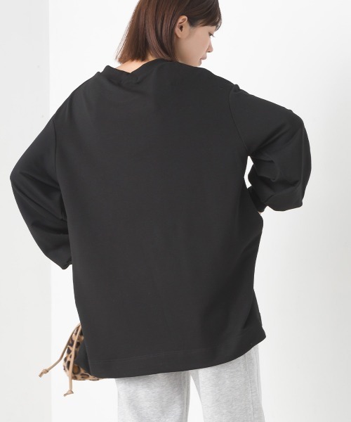 OMNES(オムネス)の「+3℃蓄熱ストレッチボリューム袖Aライン長袖Tシャツ(Tシャツ/カットソー・レディース・ブラック/グリーン/パープル/アイボリー/ブラウン・FREE)」の20枚目の写真