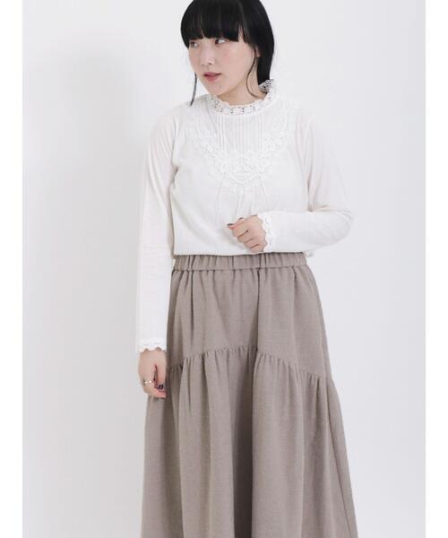 Samansa Mos2（サマンサ モスモス）の「パーツレース貼りカットソー（Tシャツ/カットソー・レディース・オフホワイト/ブラック/ベージュ・F）」の7枚目の写真