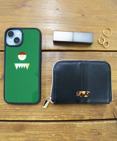 ACCOMMODE（アコモデ）の「【WEB限定】モンスター　背面アクリルiPhoneケース　14対応（スマホケース/カバー・レディース・グリーン/ネイビー/パープル/グレー/ピンク/ブラウン・iPhone 14）」の4枚目の写真