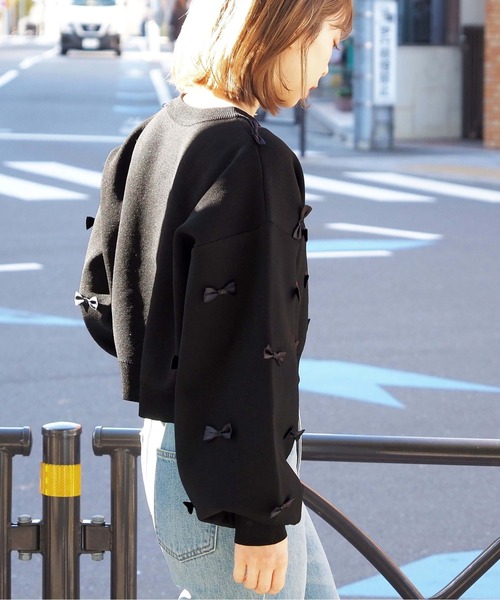 tiptop（ティップトップ）の「リボン付きショート丈ニット（ニット/セーター・レディース・チャコールグレー/ブラック/アイボリー・FREE）」の17枚目の写真