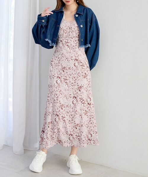 MAJESTIC LEGON（マジェスティックレゴン）の「フラワーレディキャミワンピ（ワンピース・レディース・ホワイト系その他2/ブルー系その他3/ピンク系その他2・MEDIUM）」の19枚目の写真