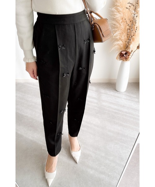 &. NOSTALGIA(アンドドットノスタルジア)の「【ZOZO限定】リボンテーパードパンツ(その他パンツ・レディース・グレー/ブラック・M)」の14枚目の写真