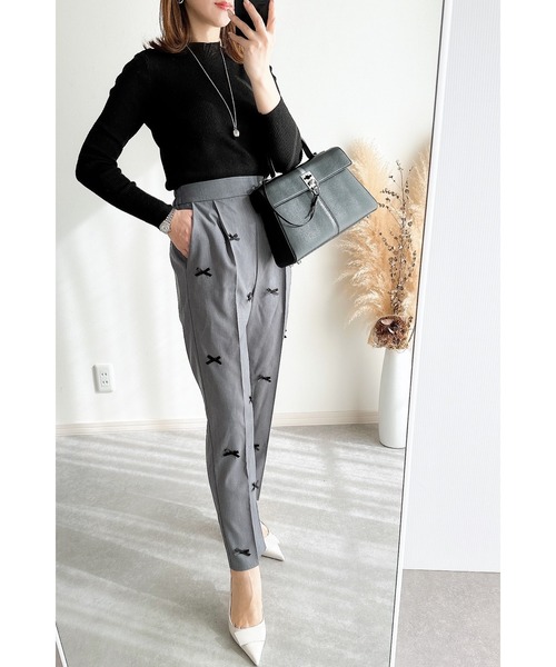 &. NOSTALGIA(アンドドットノスタルジア)の「【ZOZO限定】リボンテーパードパンツ(その他パンツ・レディース・グレー/ブラック・M)」の11枚目の写真