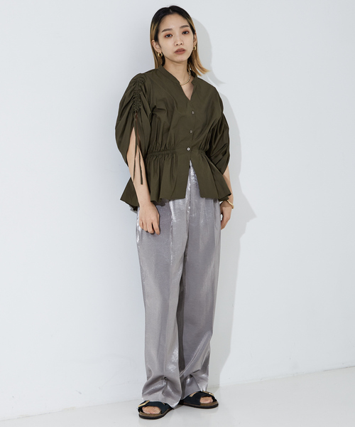 NOMINE（ノミネ）の「【セットアップ着用可】サテンパンツ（スラックス・レディース・ホワイト/シルバー/ブラック/ダークグリーン/ブロンズ・S/M）」の10枚目の写真