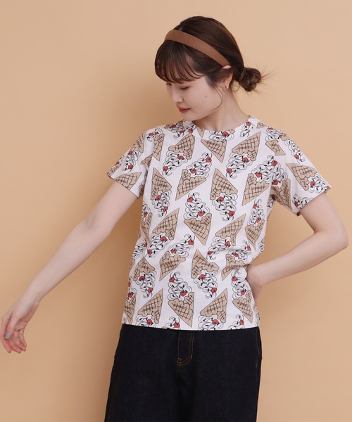 peu pres(プープレ)の「ソフトクリーム総柄Tシャツ(Tシャツ/カットソー・レディース・ホワイト・FREE)」の2枚目の写真