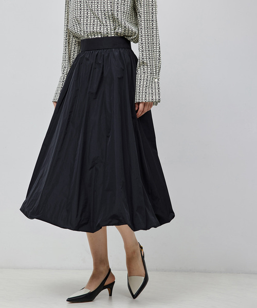 ROPE'（ロペ）の「シャンブレータフタバルーンスカート【セットアップ対応】（スカート・レディース・ブラック・36/38）」の18枚目の写真