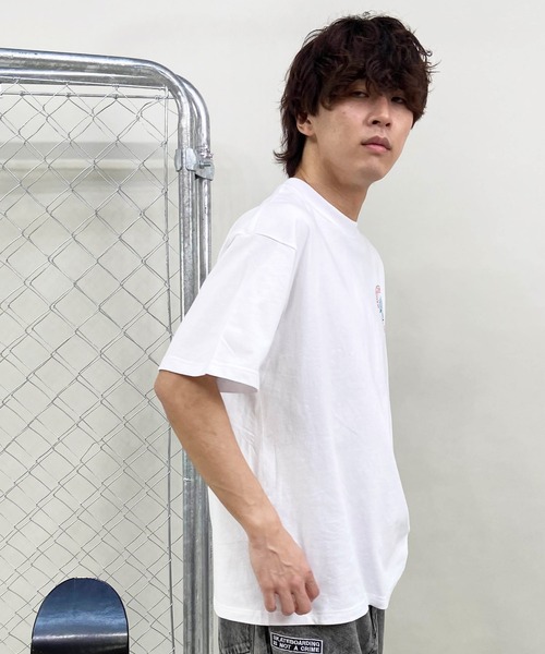 SANTA CRUZ(サンタクルーズ)の「【 ムラサキスポーツ限定】SANTACRUZ/サンタクルーズ 半袖Tee ボックスシルエット 502241412(Tシャツ/カットソー・メンズ・ホワイト/スミクロ/ライトブルー・XL/L/M)」の16枚目の写真