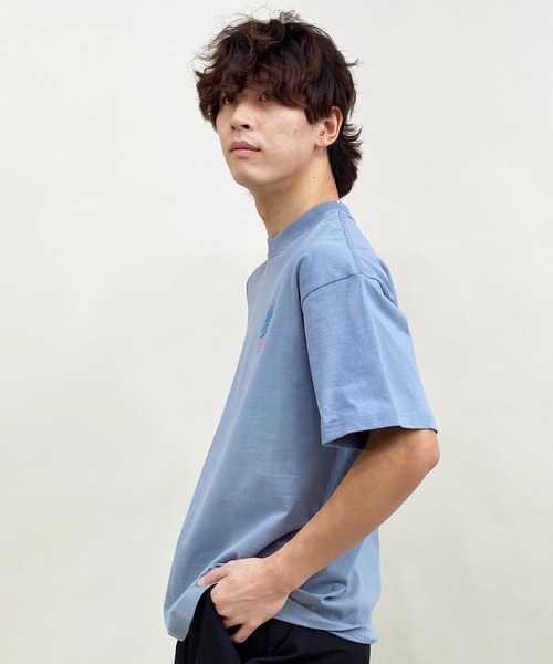 SANTA CRUZ(サンタクルーズ)の「【 ムラサキスポーツ限定】SANTACRUZ/サンタクルーズ 半袖Tee ボックスシルエット 502241412(Tシャツ/カットソー・メンズ・ホワイト/スミクロ/ライトブルー・XL/L/M)」の4枚目の写真