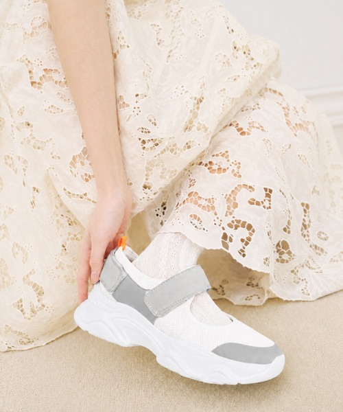 coca（ANDEX shoes product）（コカ）の「ベルクロ バックストラップ メッシュ スニーカーサンダル（サンダル・レディース・ブラック/ホワイト・SMALL/LARGE/MEDIUM）」の16枚目の写真