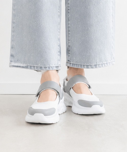 coca（ANDEX shoes product）（コカ）の「ベルクロ バックストラップ メッシュ スニーカーサンダル（サンダル・レディース・ブラック/ホワイト・SMALL/LARGE/MEDIUM）」の19枚目の写真