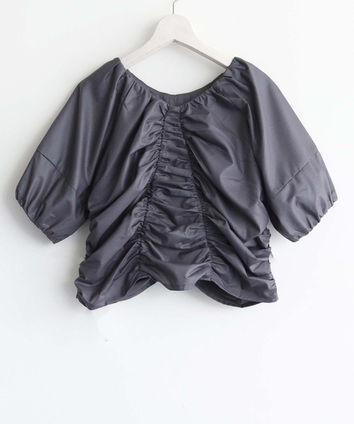 cheriella(シェリエラ)の「【cheriella】ボリュームスリーブギャザーブラウス VOLUME SLEEVE GATHER BLOUSE(シャツ/ブラウス・レディース・チャコールグレー/ブラック/ホワイト・M)」の22枚目の写真