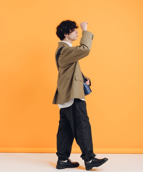 MUHET(ミュエータ)の「ナイロンパンツ(その他パンツ・レディース・グレー/ブラック・MEDIUM/X-LARGE/SMALL)」の17枚目の写真