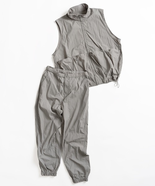 MUHET(ミュエータ)の「ナイロンパンツ(その他パンツ・レディース・グレー/ブラック・MEDIUM/X-LARGE/SMALL)」の21枚目の写真