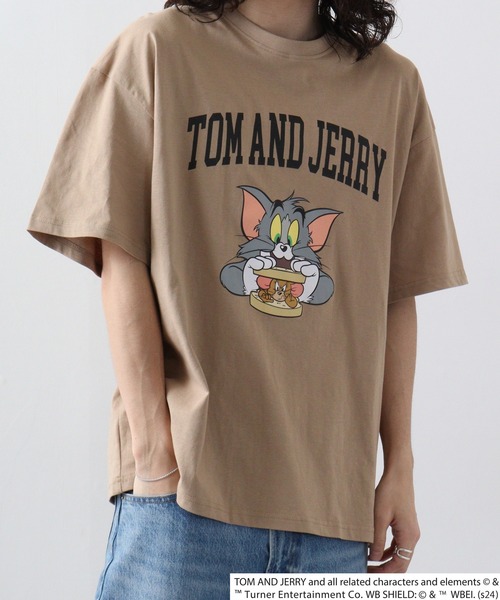 Tom＆Jerry（トムアンドジェリー）の「トムとジェリー柄Tシャツ（Tシャツ/カットソー・メンズ・ベージュ系2/ベージュ系/ベージュ系1/ホワイト系その他2/ホワイト系その他3/グレー系その他/オフホワイト/チャコールグレー/ネイビー系/グレー系その他2/チャコール/ネイビー/ベージュ/ホワイト系その他/グリーン/グリーン系・L/XL/M）」の12枚目の写真