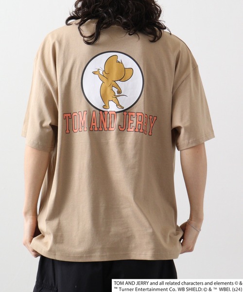 Tom＆Jerry（トムアンドジェリー）の「トムとジェリー柄Tシャツ（Tシャツ/カットソー・メンズ・ベージュ系2/ベージュ系/ベージュ系1/ホワイト系その他2/ホワイト系その他3/グレー系その他/オフホワイト/チャコールグレー/ネイビー系/グレー系その他2/チャコール/ネイビー/ベージュ/ホワイト系その他/グリーン/グリーン系・L/XL/M）」の10枚目の写真